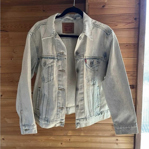 Meet your Posher, Ali - Picture 3 of 7